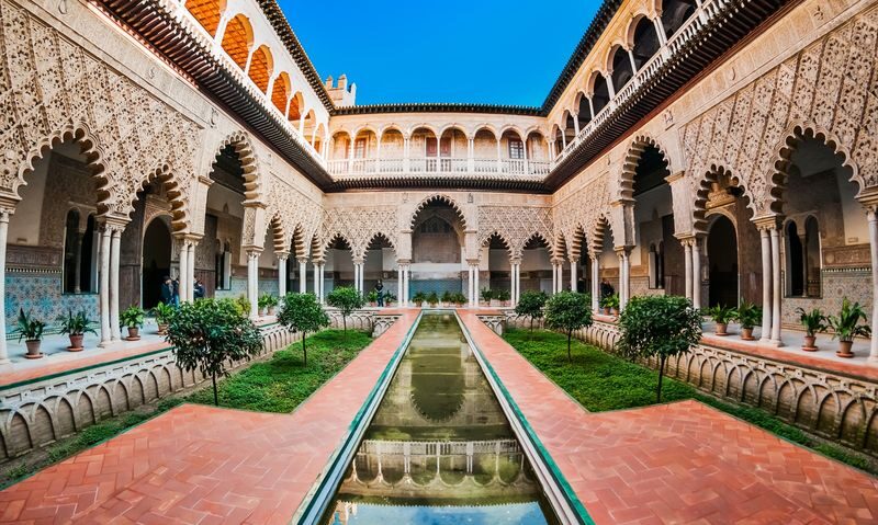Cathedral, Alcazar, and Giralda guided tour in Seville - A tight route through Seville’s biggest sights