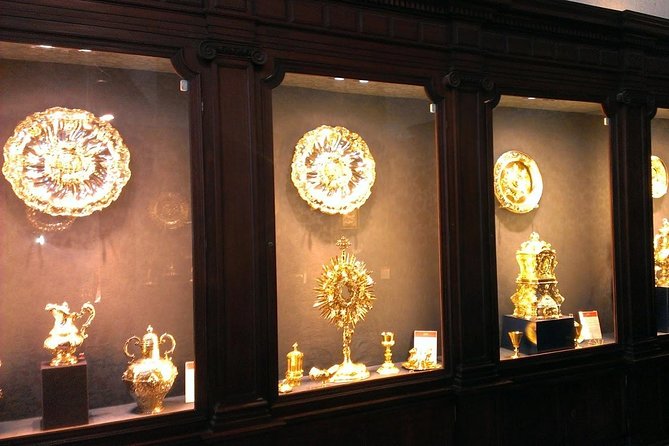 Cathedral & Alcazar of Seville Guided Tour With Skip the Line - Pricing and Booking Information