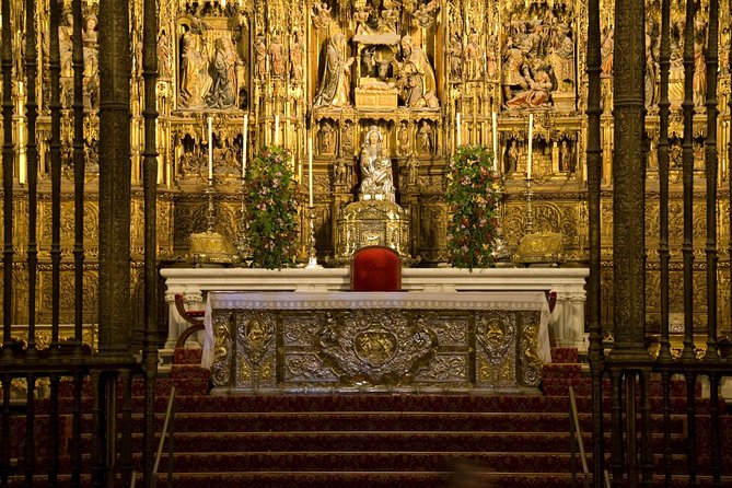 Cathedral & Alcazar of Seville Guided Tour With Skip the Line - Tour Overview
