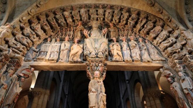 Cathedral of Santiago De Compostela: Tour and Portico Option - Inclusions and Benefits