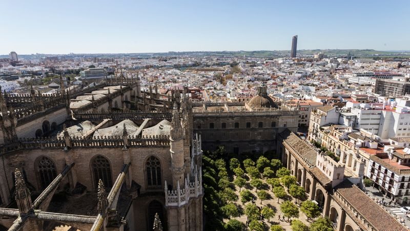 Cathedral of Seville and Giralda Tour - Should you book the Cathedral of Seville and Giralda Tour?