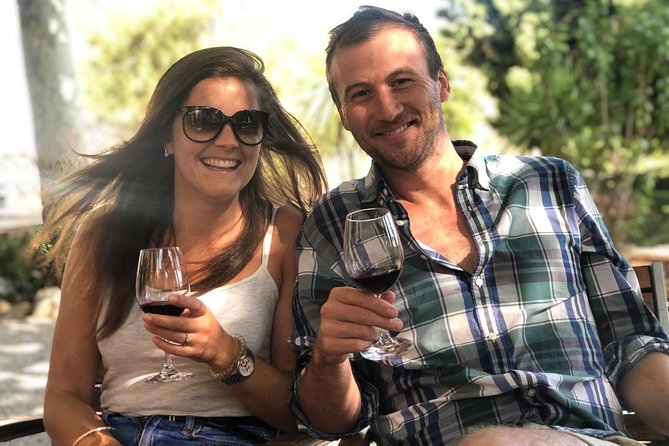 Cava Wineyard & Sitges Day Trip From Barcelona - Tasting Session of Cava Wines