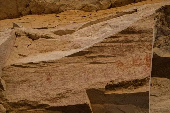 Cave Painting and Ancient War Scene Tour From Dahab - Tour Features