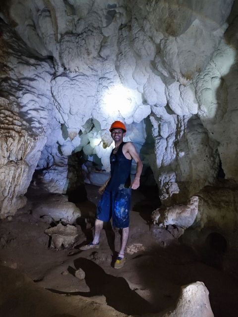 Caveman Tour. Motorcycles, Caves and Waterfalls - Motorcycle Adventure