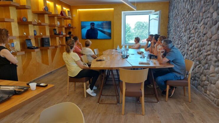 Caviar Tasting and Visit to the CRU - Experience Description