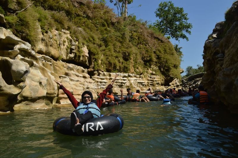 Caving Pindul and River Tubing at Oyo River - What changes on the Oyo River