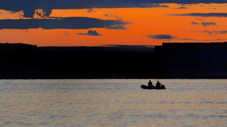 Cavoli Island: Sunset Rubber Boat Tour With Aperitif - Experience Description