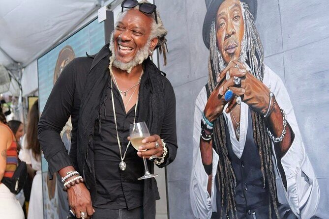 Cayman Art and Wine Tour - The Details of the Cayman Art and Wine Tour