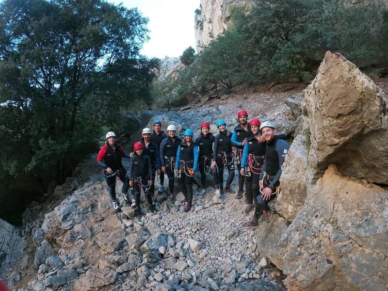 Cazorla: Beginners' Canyoning - Canyoning Experience. - An Introduction to Cazorla’s Canyoning Adventure