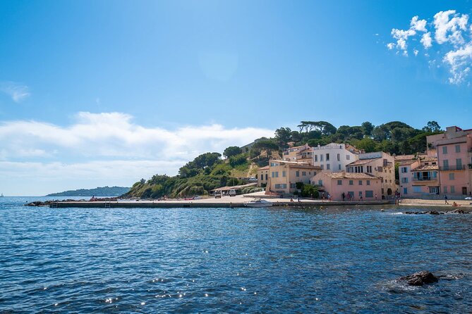 CDG Transfers and Walking Food Tour in Saint Germain Des Prés - Booking Information and Tips