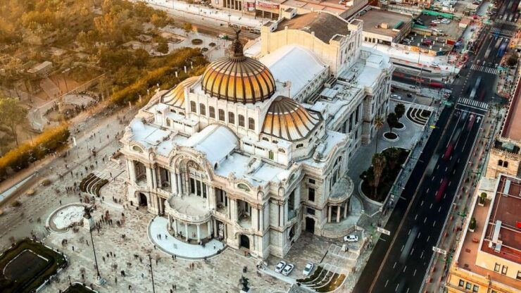 CDMX: Neighborhoods Contrasts Bus & Cable Car Private Tour - Tour Overview