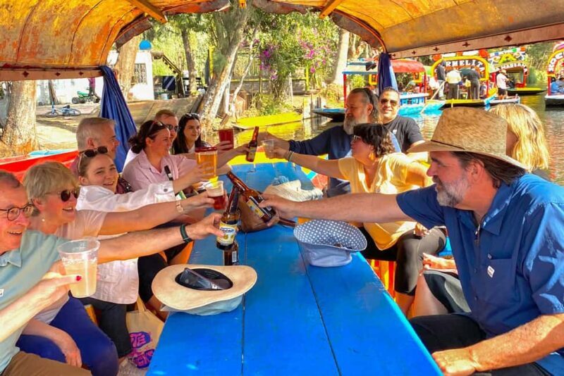 CDMX: Xochimilco Trajinera Party, Drinks, Mariachi & Tacos - The Social and Cultural Vibe
