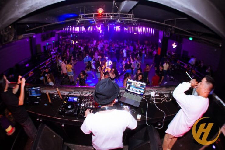 Cebu City Bar Hopping Tour - Experience Highlights