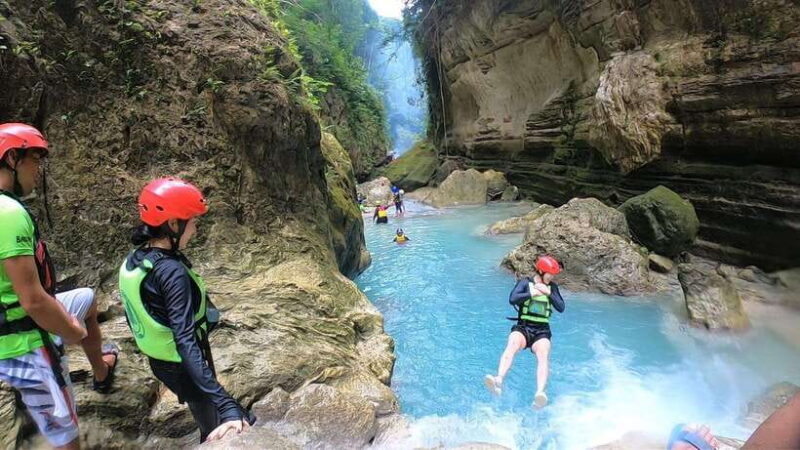 Cebu Group Tour: Whaleshark Watching & Kawasan Canyoneering - An In-Depth Look at the Tour Experience