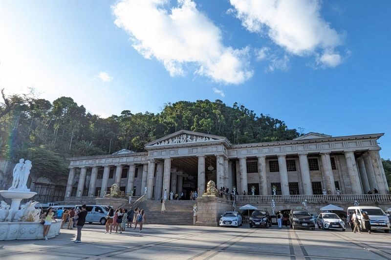 Cebu Half-Day Tour with Panoramic Views - Mr. A: Cebu lights with dinner on your own tab