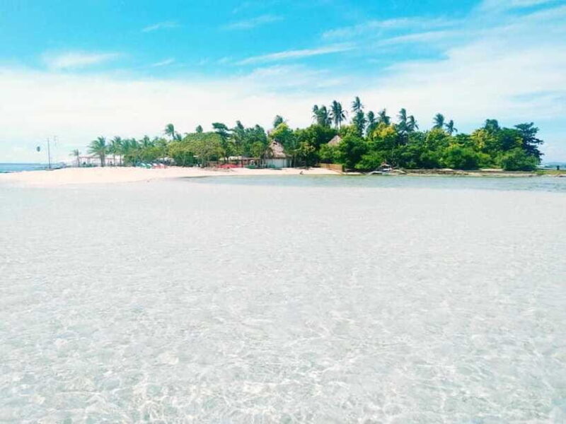 Cebu: Island Hop to Gilutungan, Caohagan, Nalusuan and Lunch - Lunch: Tasty Filipino Flavors on the Water