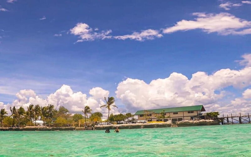 Cebu: Private Mactan Island Hopping Tour with Lunch - Nalusuan Island: Long Sandbar and Stunning Views  