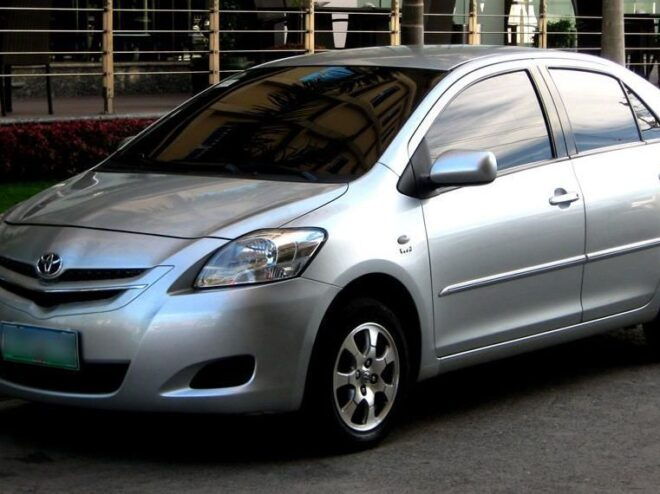 Cebu: Private One-Way Airport Transfer - Selecting Participants and Date