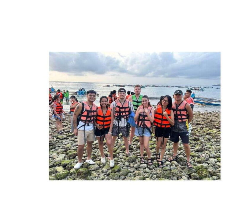 CEBU: Whaleshark Watching + Sumilon Sand Bar + Tumalog Falls - Who Should Book This Tour?