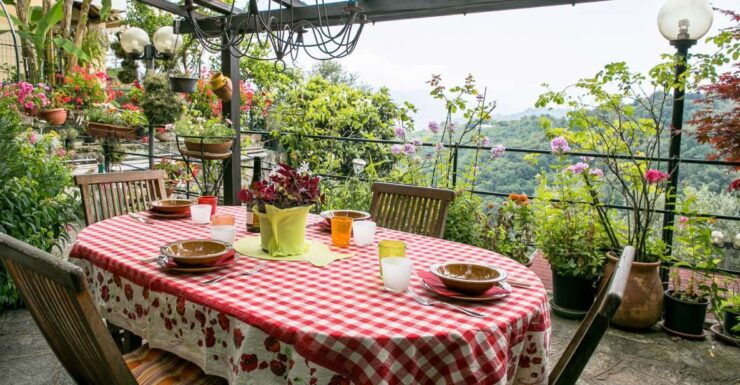 Cefalù: Dining Experience at a Local's Home - Experience Highlights