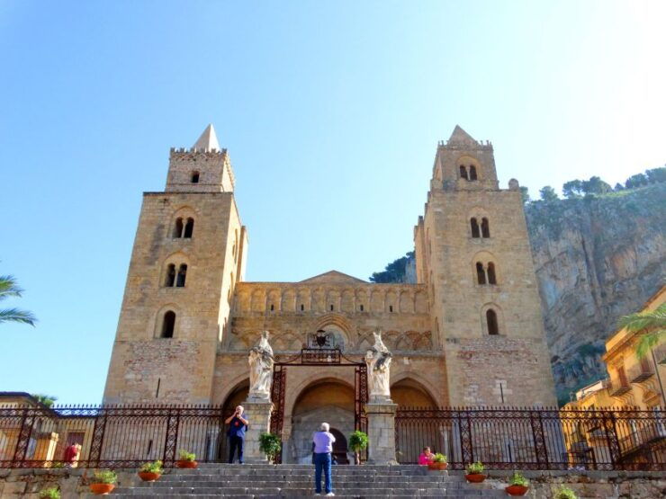 Cefalù: Guided Walking Tour & Cefalu Cathedral Mosaics - Tour Highlights