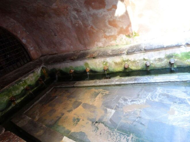 Cefalù: Guided Walking Tour & Cefalu Cathedral Mosaics - Tour Description