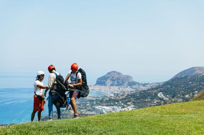 Cefalù: Tandem Paragliding Flight and GoPro13 Video - Frequently Asked Questions