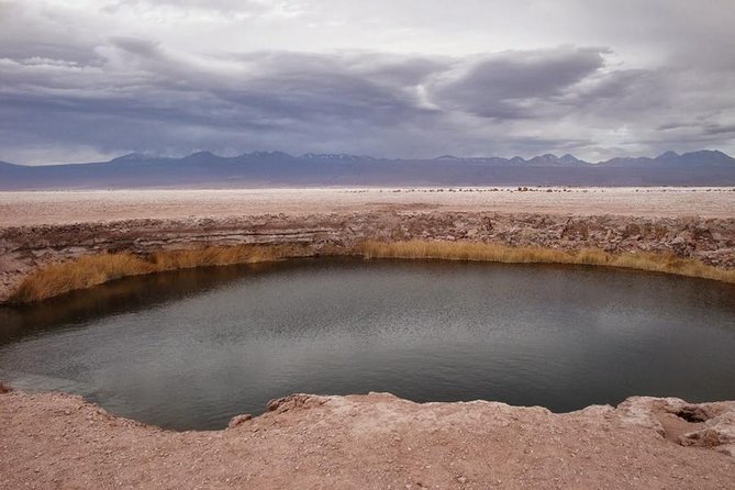 Cejar Lagoon, Tebinquiche Tour and Ojos Del Salar From San Pedro De Atacama - Tour Highlights