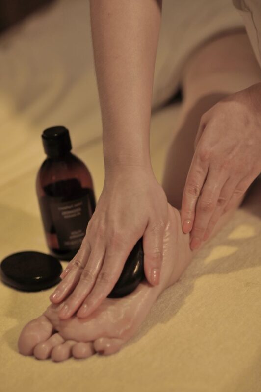 CeleB Spa Opera House - Premium Headspa & Massage in Ho Chi Minh City - Finding the entrance and getting the timing right