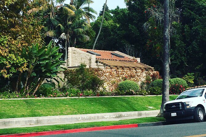 Celebrity Death and Scandal Tour - Exploring the Tour Itinerary in Detail