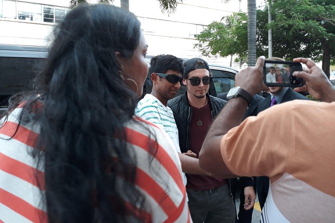 Celebrity VIP Paparazzi Experience (Famous Me Now) - Get the Full Celeb Experience