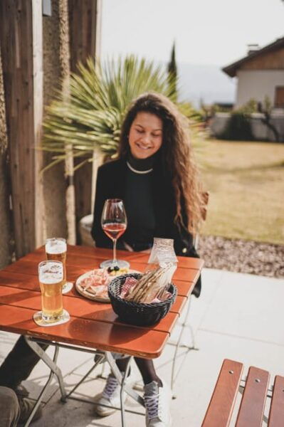 Cellar Delight Tour: Wine & Beer Tasting Adventure - What to Expect