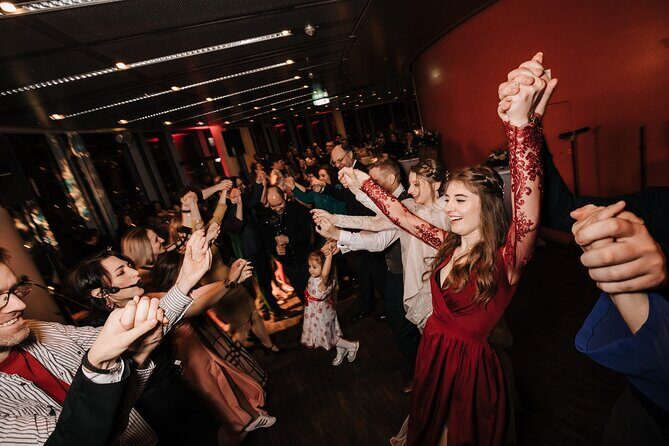 Celtic Dance Party - The Live Music Experience