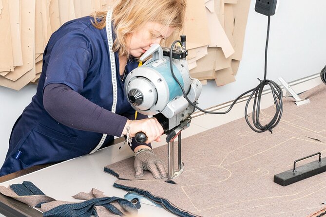 Celtic Tweed Guided Tour. - Directions