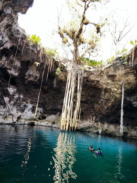 Cenotes Adventure (4 Cenotes) + Izamal - Sightseeing in Yucatán
