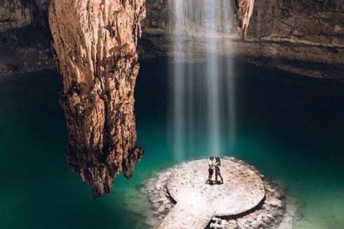 Cenotes Suytun & Valladolid, Private Round Trip and Tickets - Exploring the Cenote Suytun Experience