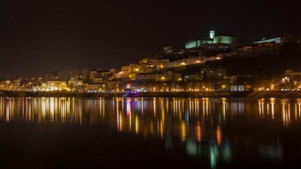 CENTER PORTUGAL: TOUR FD COIMBRA>FATIMA MERCEDES V EXT LONG - Booking Process