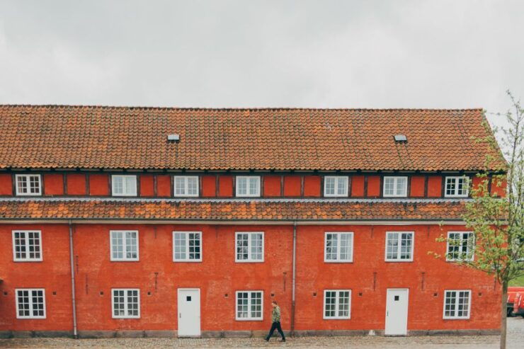 Central Copenhagen: 2-Hour Small Group Walking Tour - Tour Details