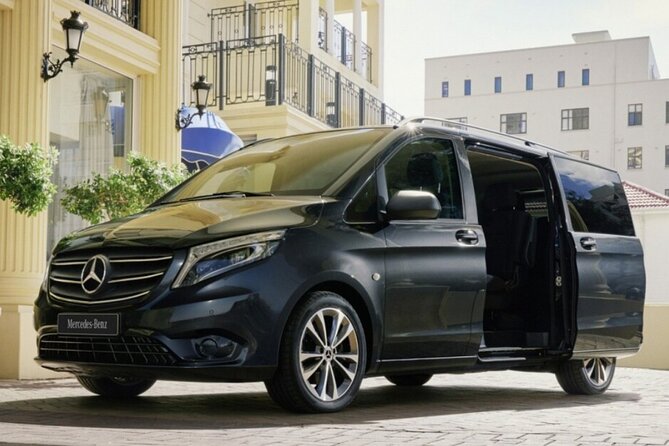 Central London to Heathrow Airport Private Taxi Transfers - Meeting and Pickup Information