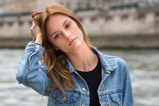 Central Paris Private Photo Shoot For Solo Travelers - Reviews and Ratings