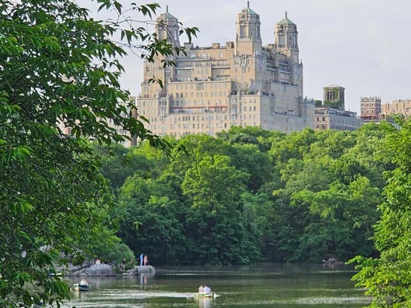 Central Park, NY: Nature, Architecture and Movie Scenes Tour - Movie Scene Hotspots and Pop Culture Vitality