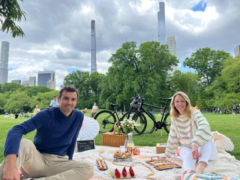 Central Park, NYC: Private Bike Tour and Luxurious Picnic - Discovering Central Park: An In-Depth Review