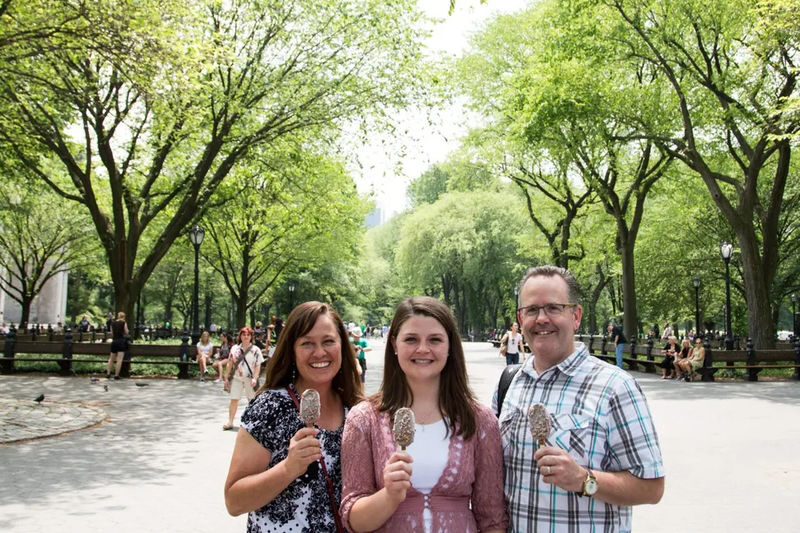 Central Park TV and Movie Sites Walking Tour - From 59th Street into Central Park