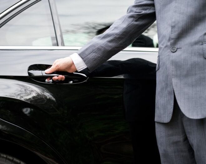 Central Rome to Florence Luxury Transfer E-class - Accessibility and Cancellation Policy