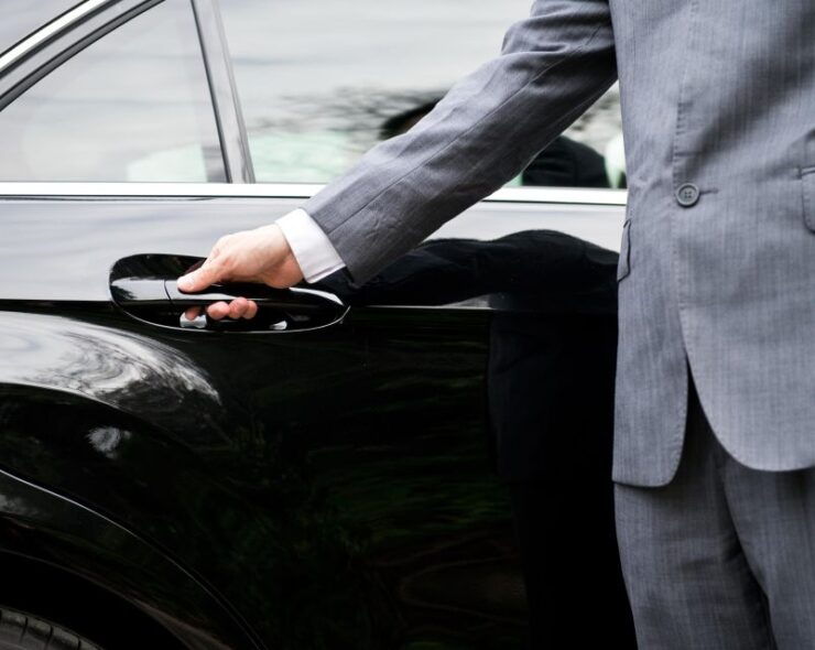 Central Rome to Naples Luxury Transfer E-class - Service Details