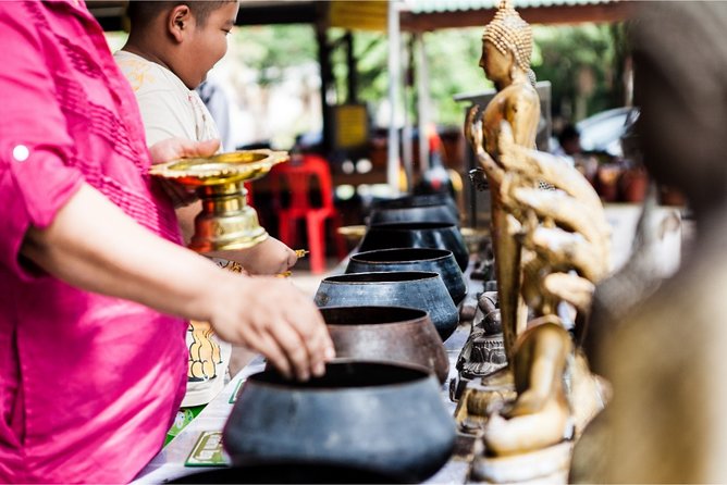 Central Thailand Highlights 3D/2N - Day 1: Arrival and City Exploration