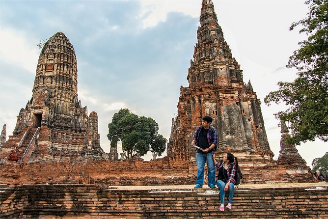 Central Thailand Highlights 3D/2N - Day 2: Temples and Cultural Experiences