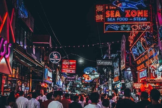 Central Thailand Walking Tour and visit Temple at Bangkok - Introduction: A Close-Up Look at Bangkok’s Iconic Landmarks