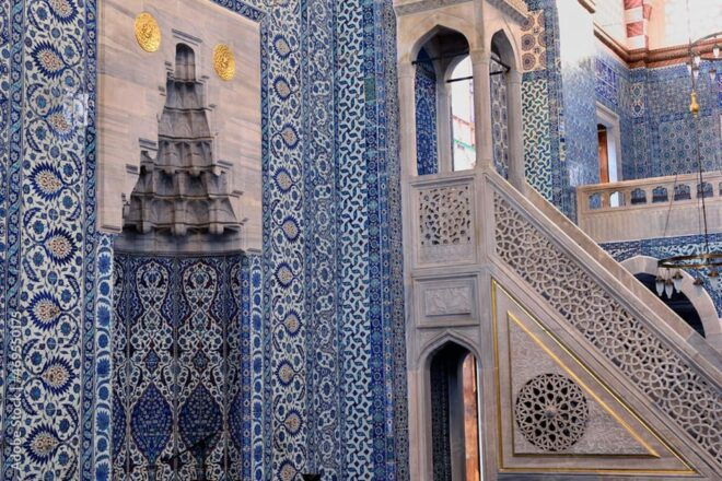 Ceramic Mosaic Workshop & Optional Masterpiece Visits - Masterpiece Mosque Visits