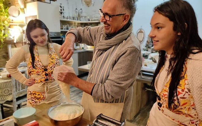 Certaldo: Traditional Tuscan Cooking Class and Communal Lunch - Important Information